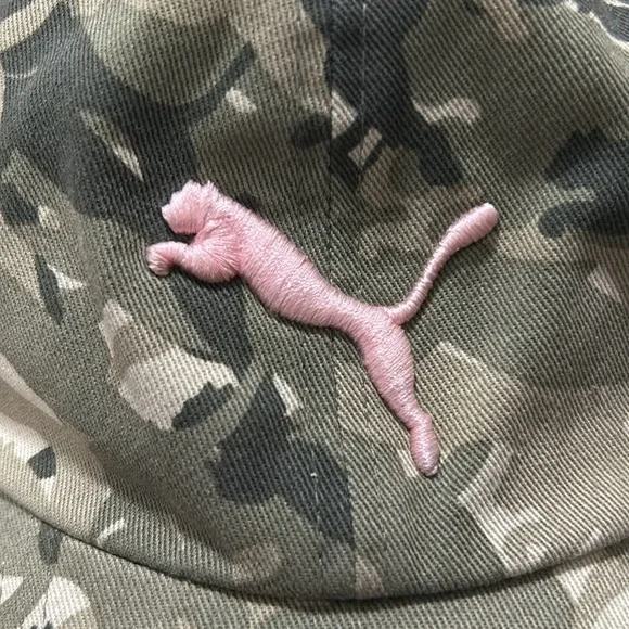 Puma Camouflage Hat Pink Puma Logo. Women’s. - Picture 2 of 6